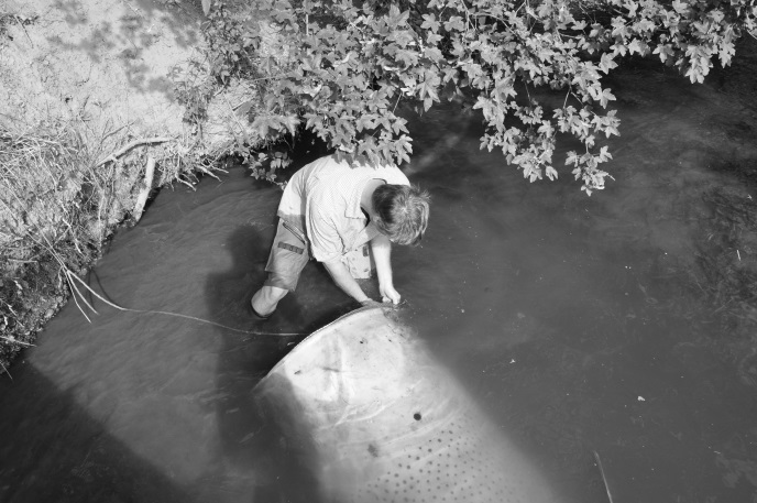 diapo Benjamin immerge riviere